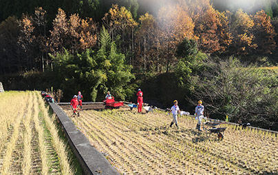 「日本の棚田百選・福岡県東峰村で農地復旧活動」の記事ページへ
