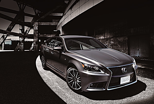 LEXUS　LS