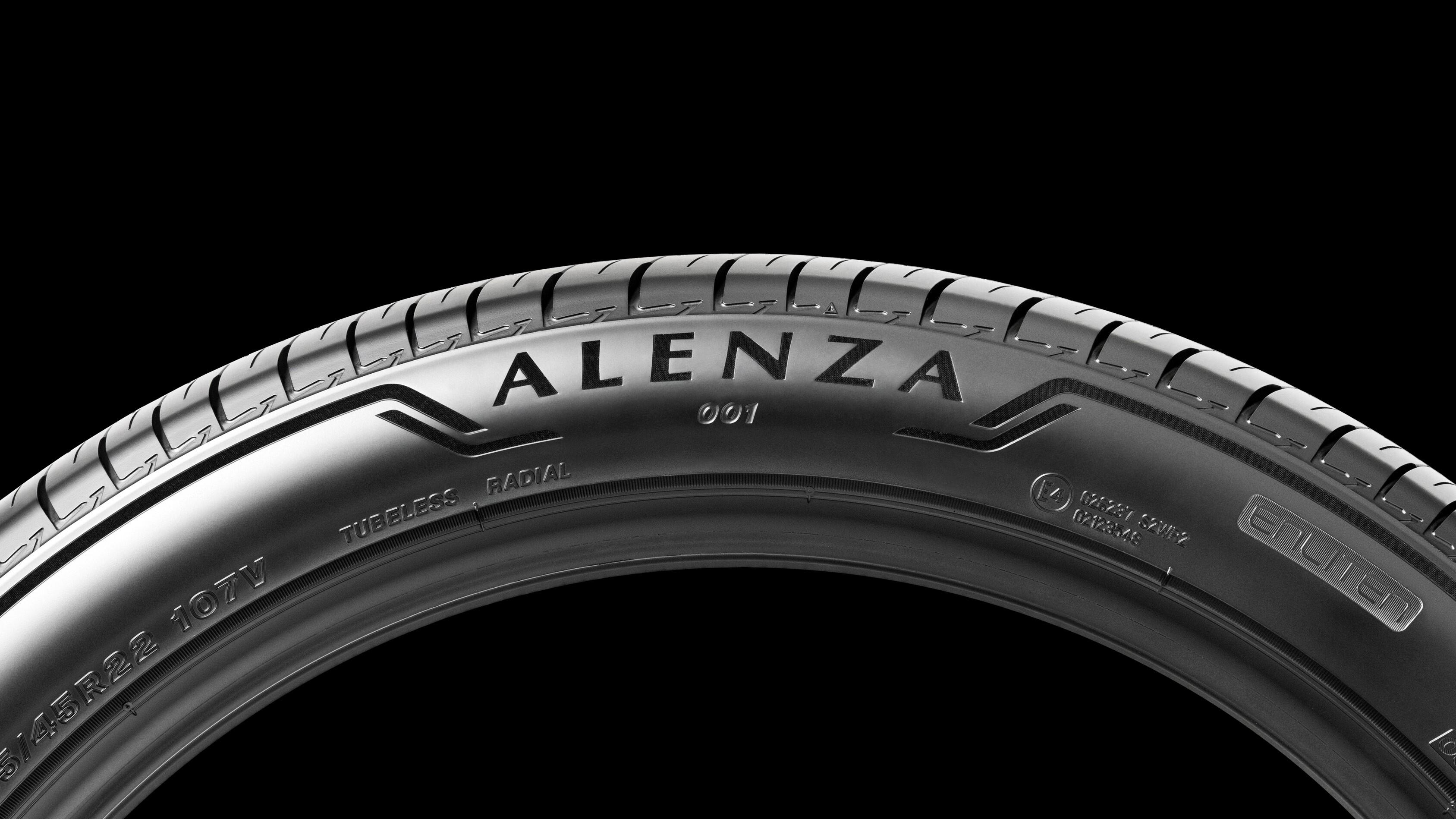 ALENZA 001（アレンザ　ゼロゼロワン）のタイヤサイド部の専用デザイン（22インチ）