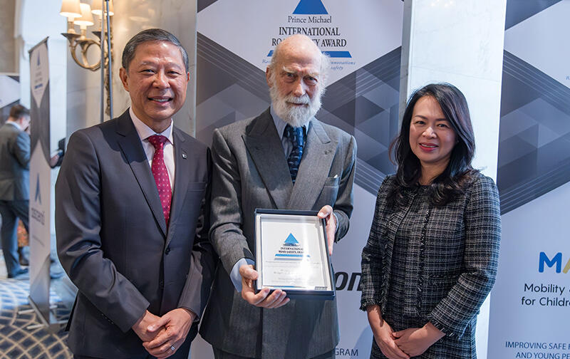 ブリヂストンの交通安全活動が「Prince Michael International Road Safety Award」を受賞